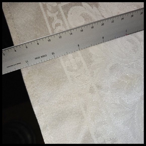 🎁 3 for $10 4 Cream Placemats - Picture 4 of 7